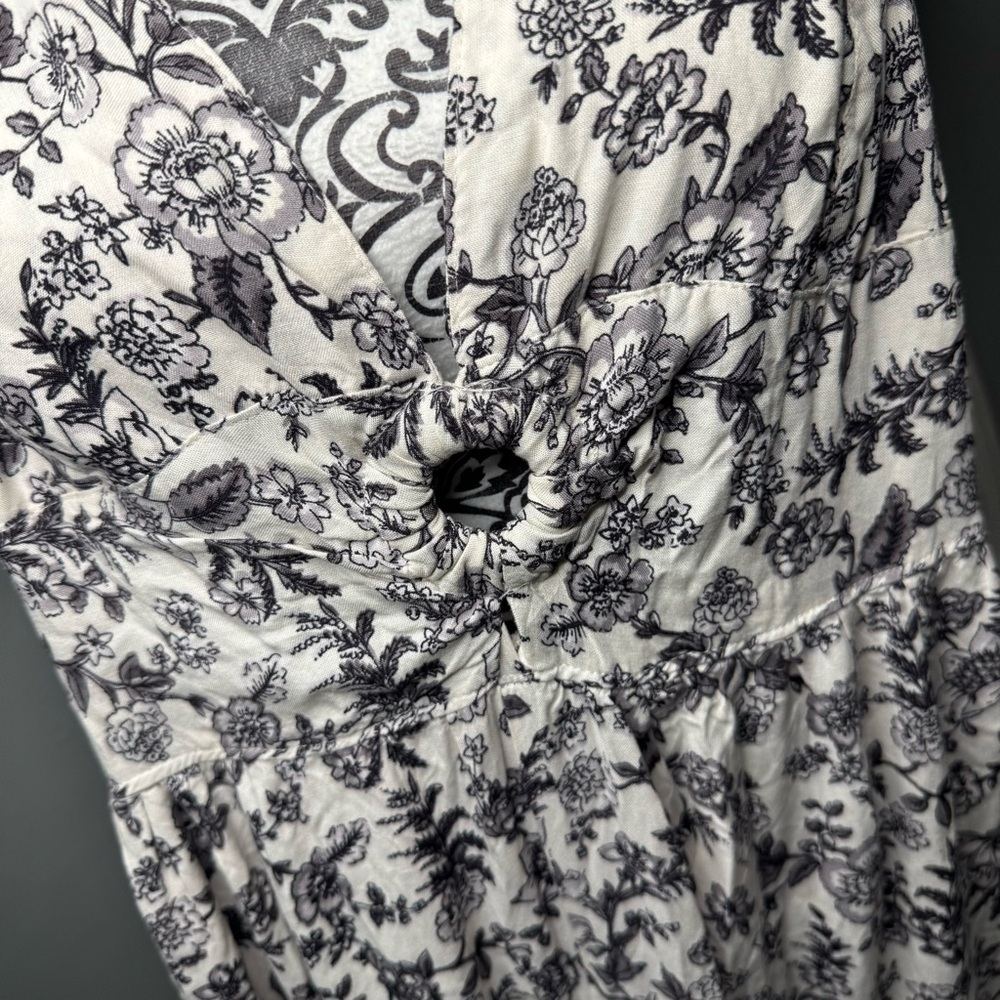 Angie Boho Keyhole Halter Wide Leg Floral Jumpsuit Size Small NWOT Beach - Picture 6 of 15